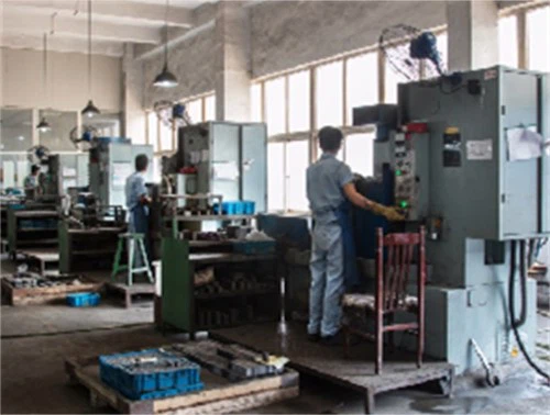 Large Vertical Grinding Mill Large Vertical Grinding Mill